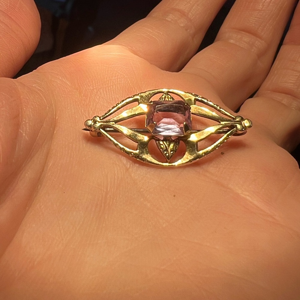Unique Vintage Silver Amethyst Brooch with Intricate Design